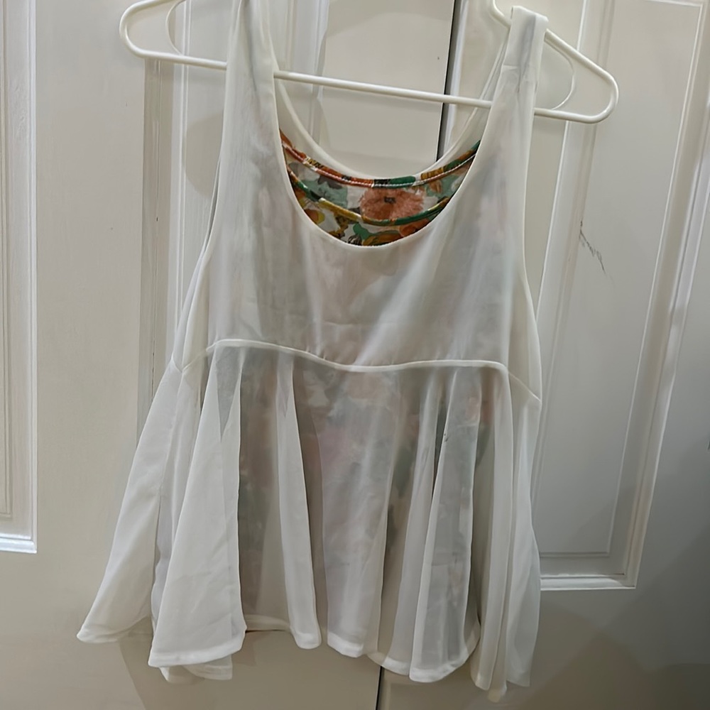 Cute small top